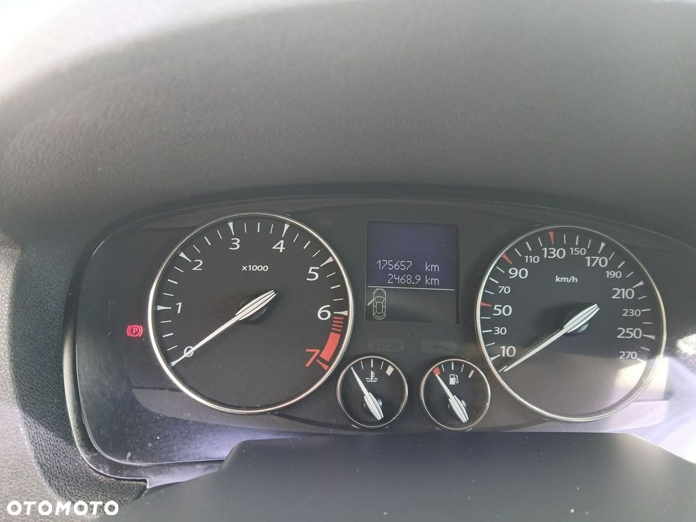 Renault Laguna - 19