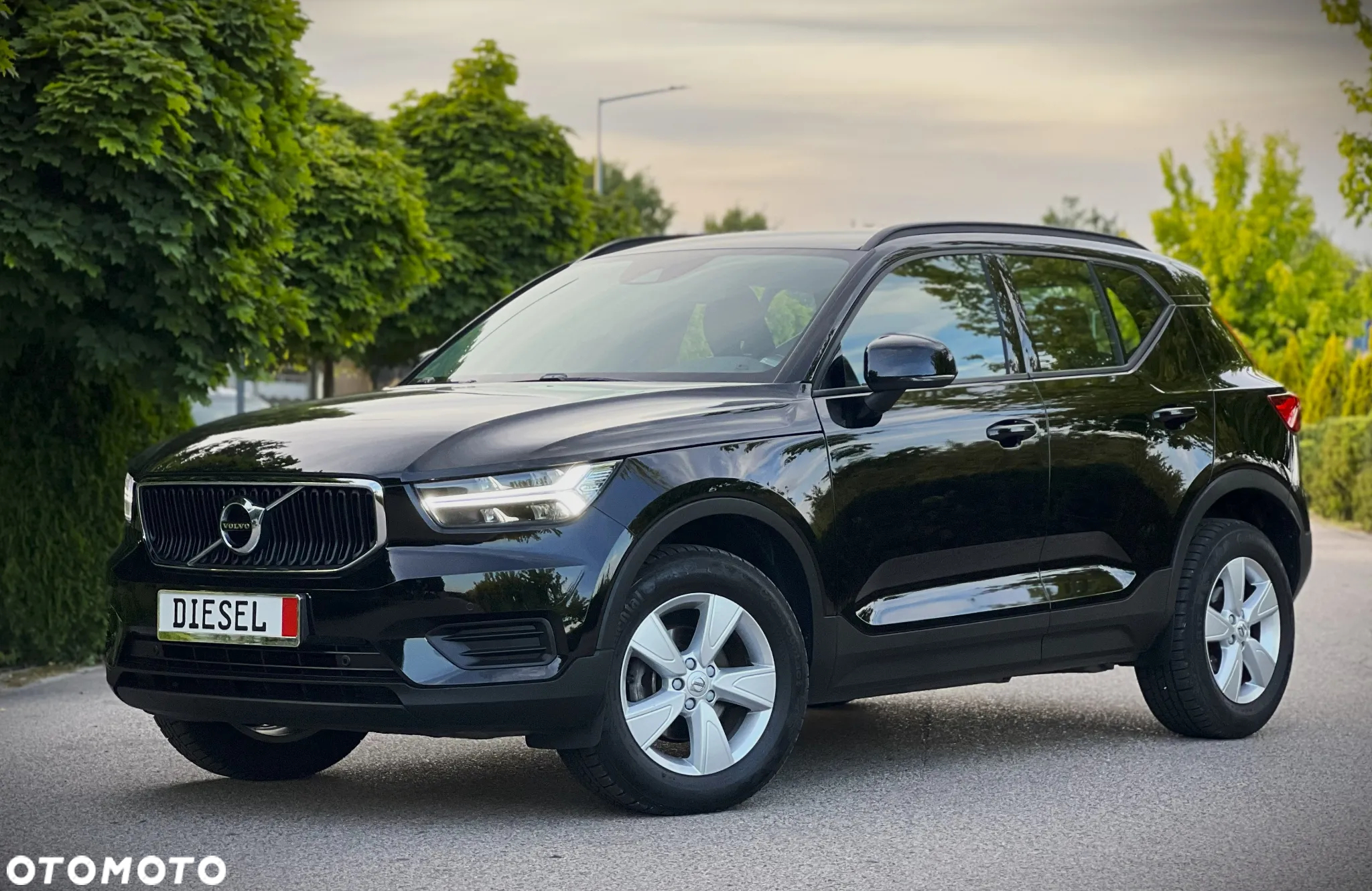 Volvo XC 40 D3 SCR Momentum - 12