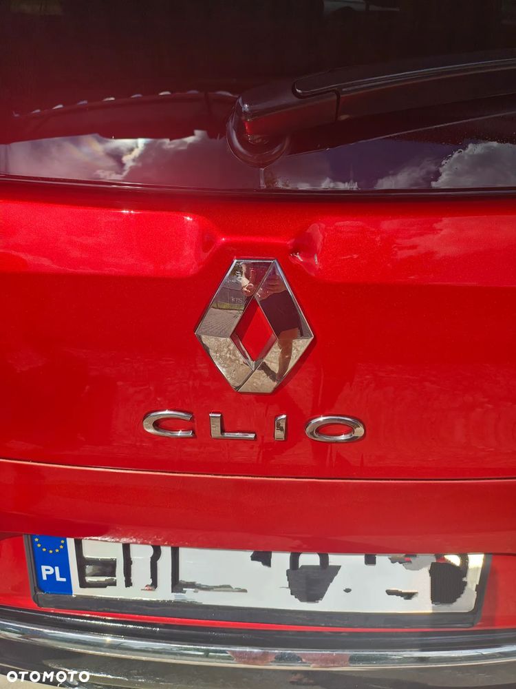 Renault Clio - 6