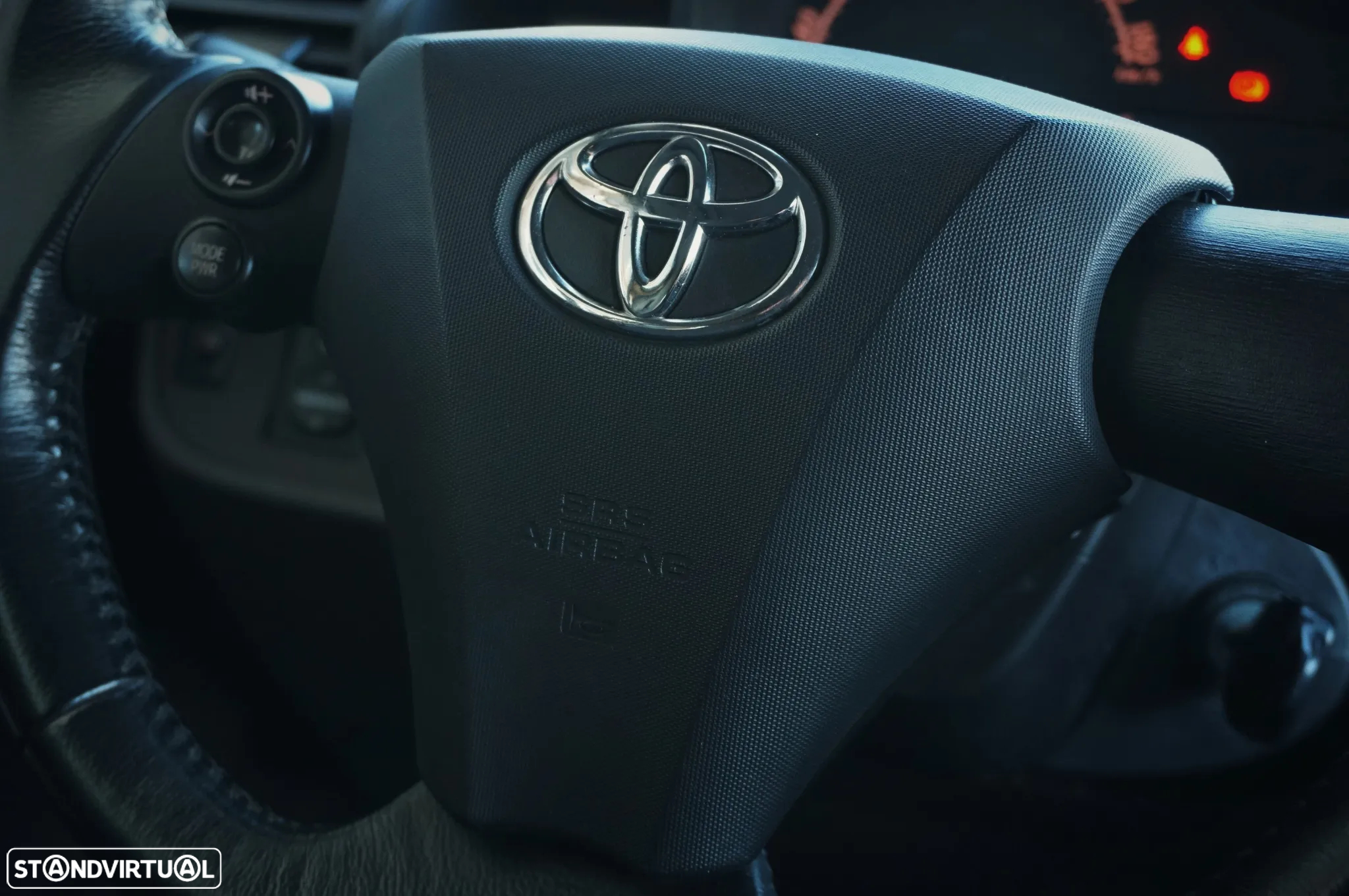 Toyota iQ 1.0 VVT-i - 20