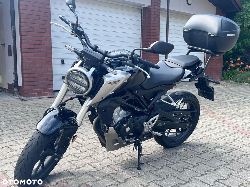 Honda CB - 1