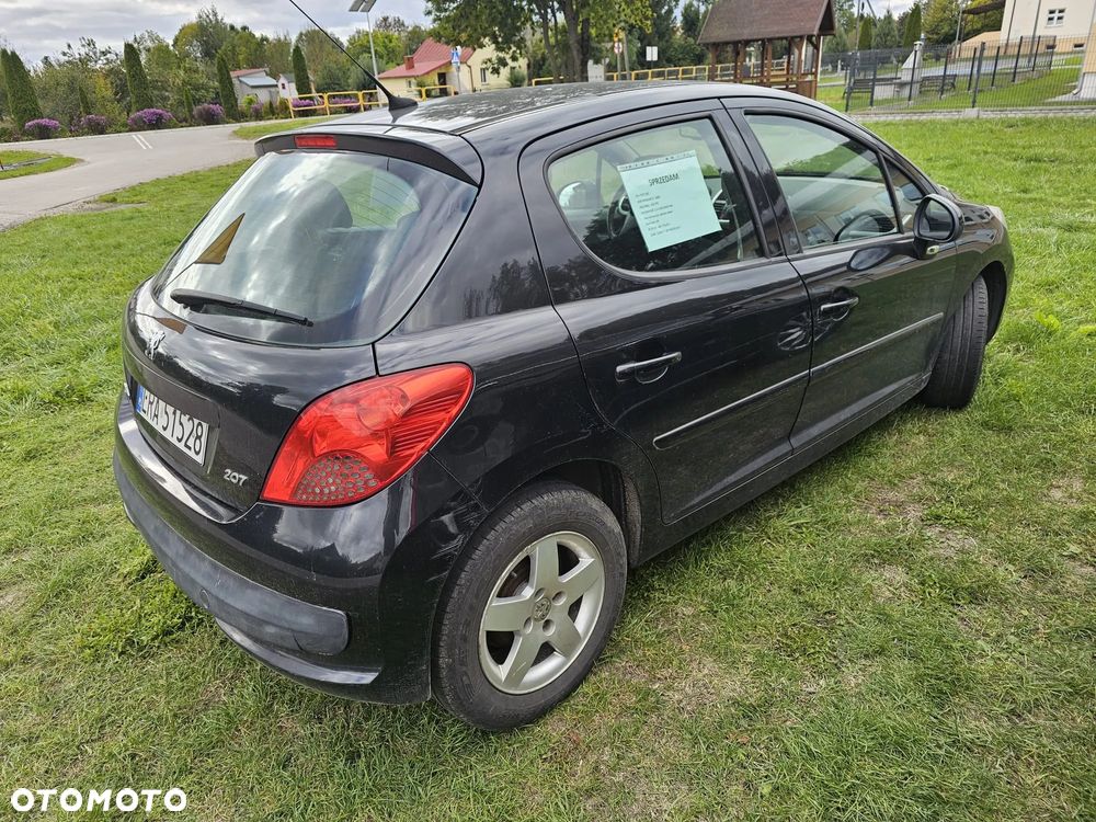 Peugeot 207 1.4 16V Trendy - 8