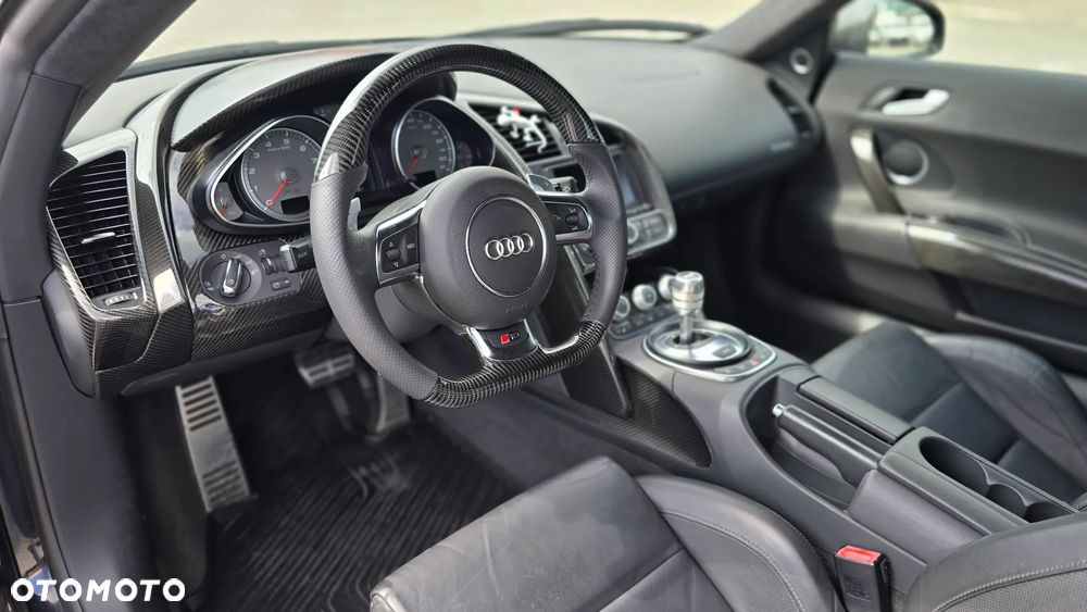 Audi R8 Coupé 4.2 Quattro R tronic - 13