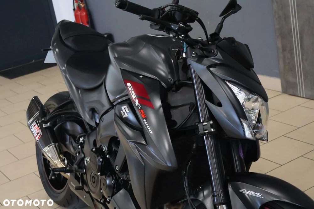 Suzuki GSX - 1