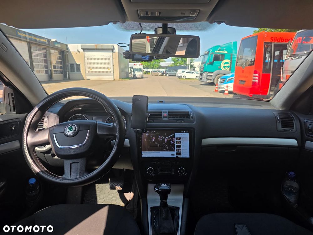 Skoda Octavia 1.6 TDI Ambition DSG - 10