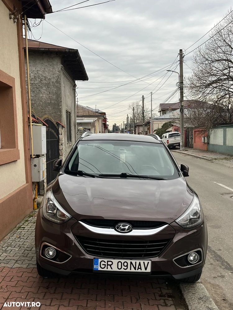 Hyundai ix35 2.0 CRDI 4WD Automatik Finale Silver - 3