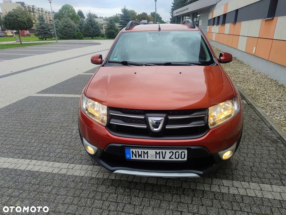 Dacia Sandero 0.9 TCe SL Celebration S&S - 5