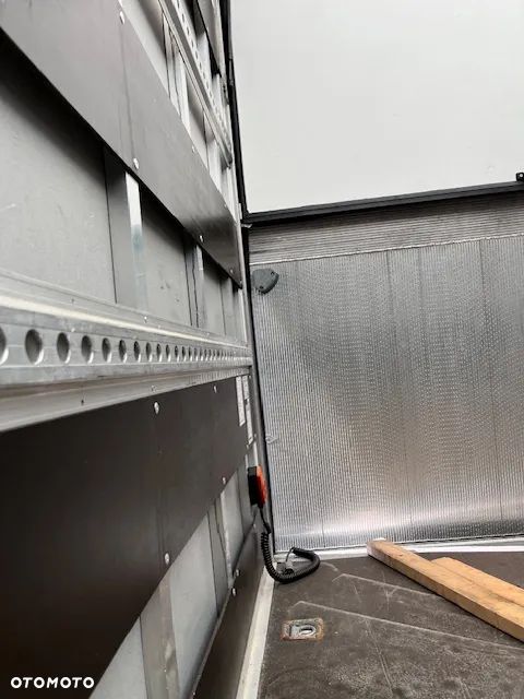Renault MASTER KONTENER+WINDA - 11