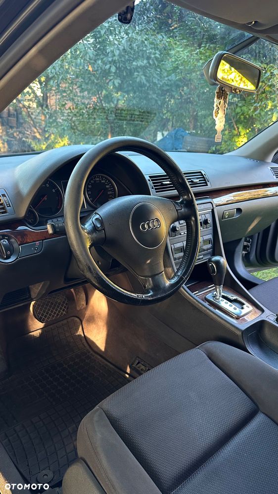 Audi A4 Avant 3.0 Quattro Tiptr - 8