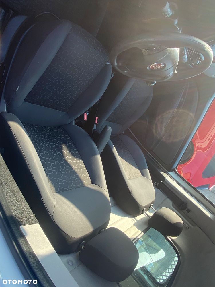 Fiat Doblo - 14