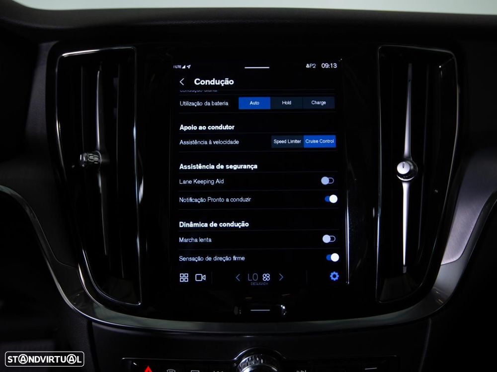 Volvo V60 2.0 T6 AWD TE Core - 25