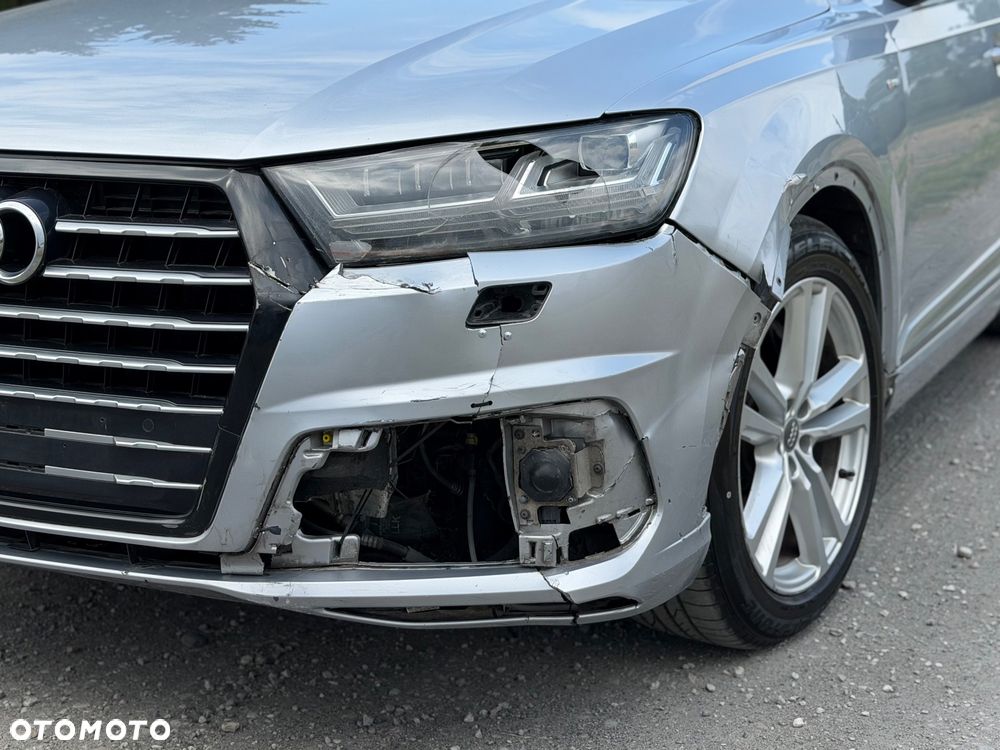 Audi Q7 - 25