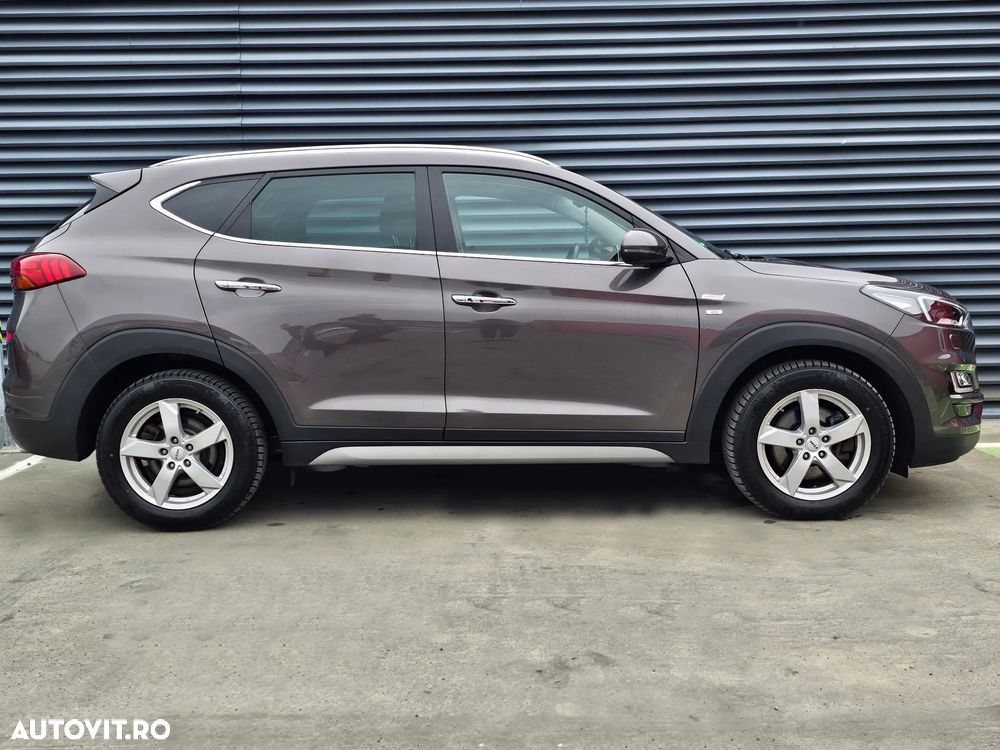 Hyundai Tucson 2.0 CRDI 4WD Automatik Premium - 17