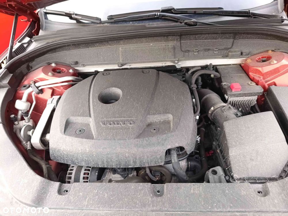 Volvo XC 60 T5 AWD Geartronic Momentum - 31
