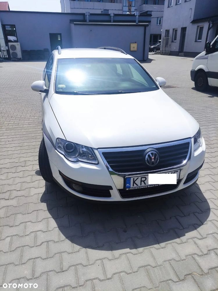 Volkswagen Passat - 3