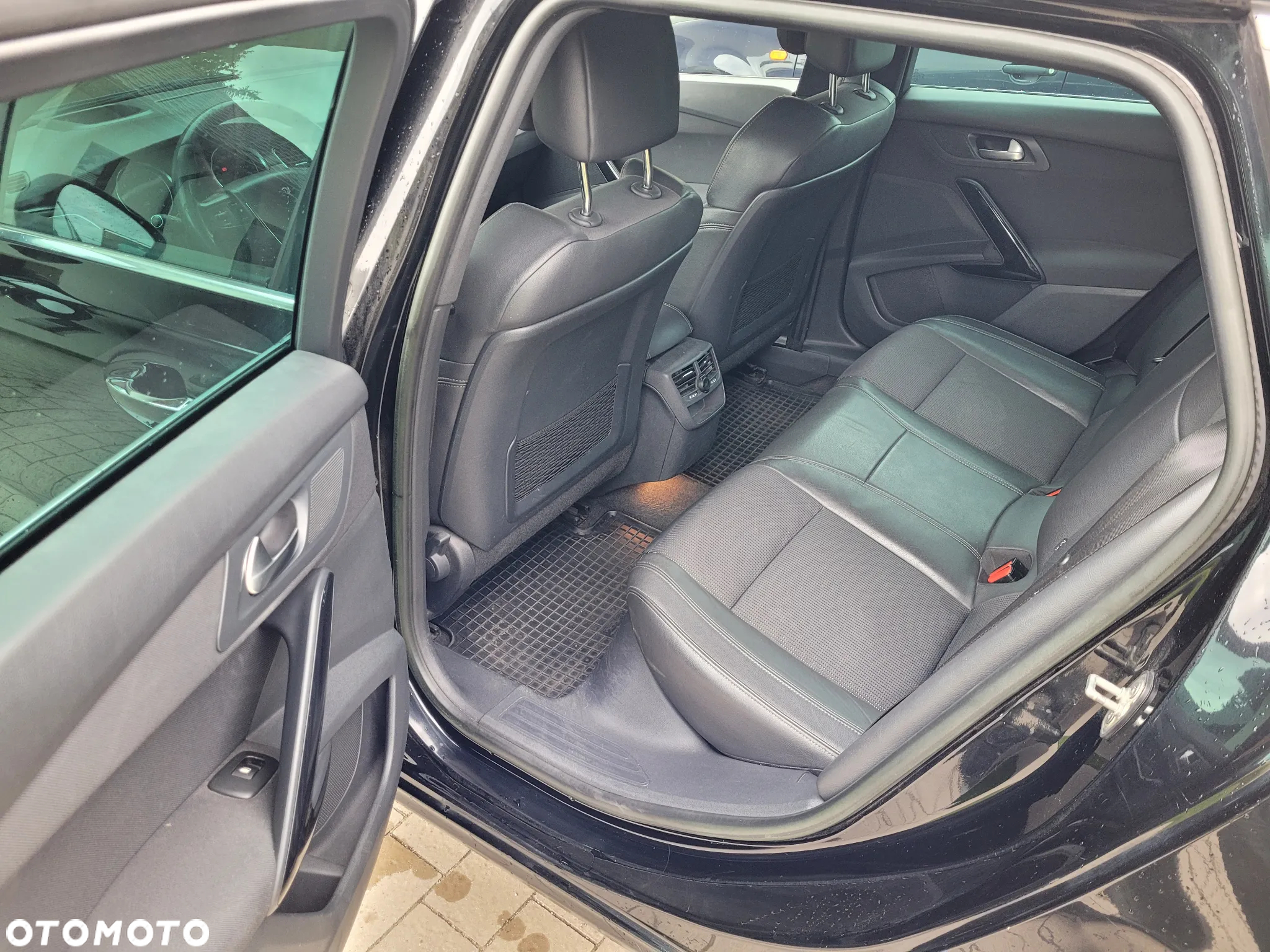 Peugeot 508 SW HDi FAP 140 Allure - 3