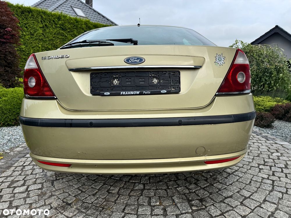 Ford Mondeo - 16