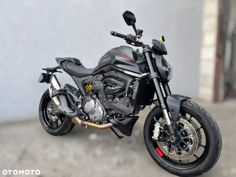 Ducati Monster - 1