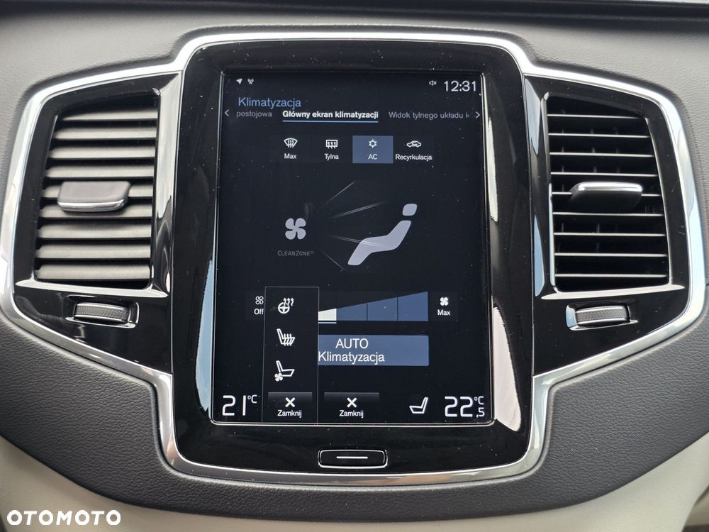 Volvo XC 90 - 25