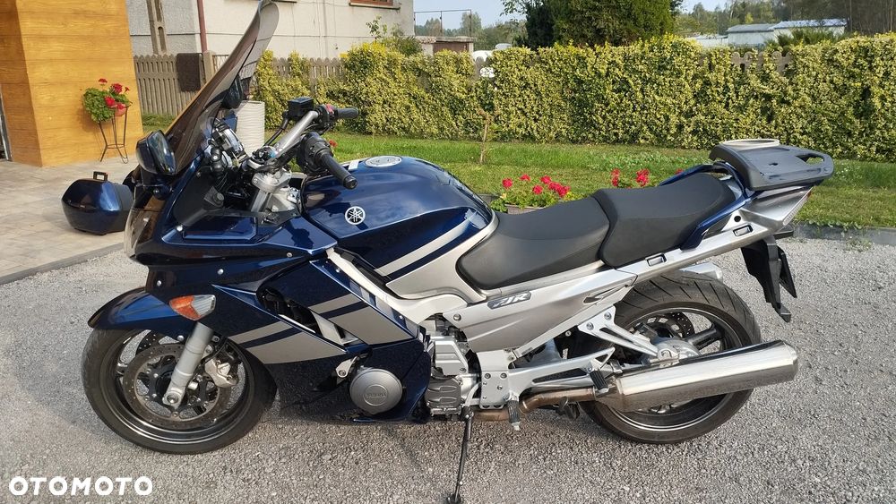 Yamaha FJR - 26