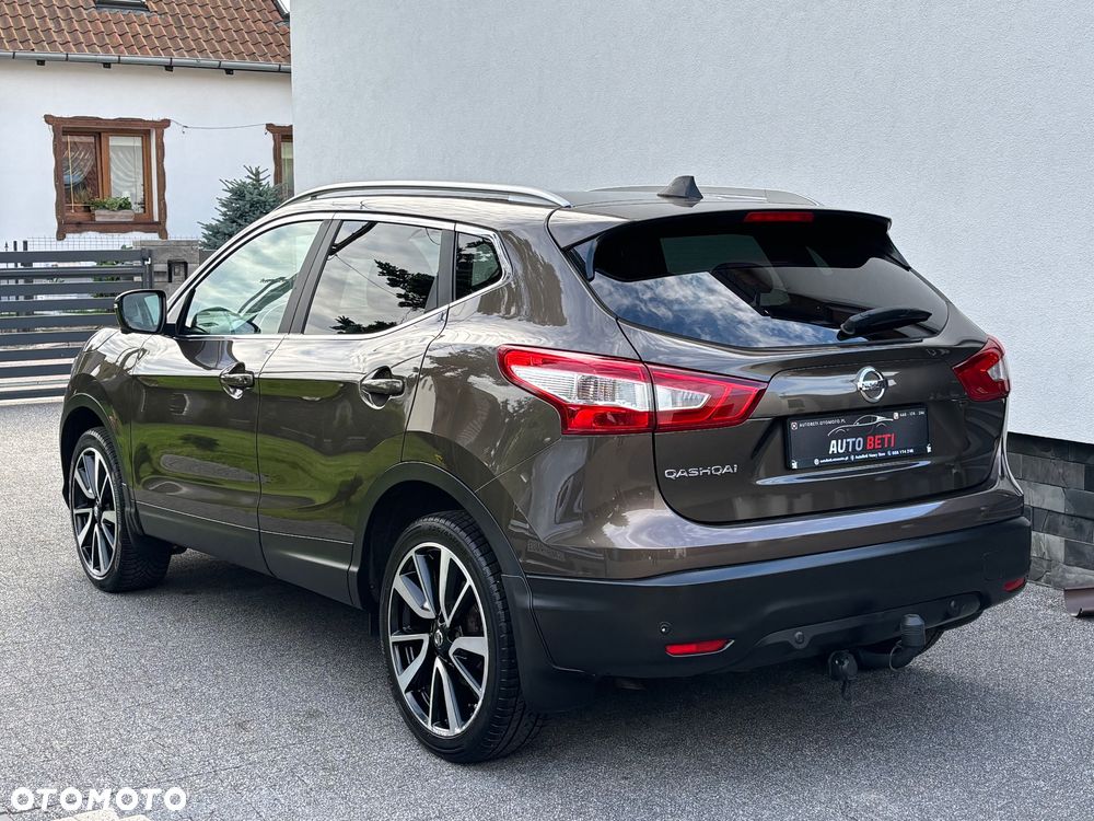 Nissan Qashqai 1.6 DIG-T Tekna+ - 17