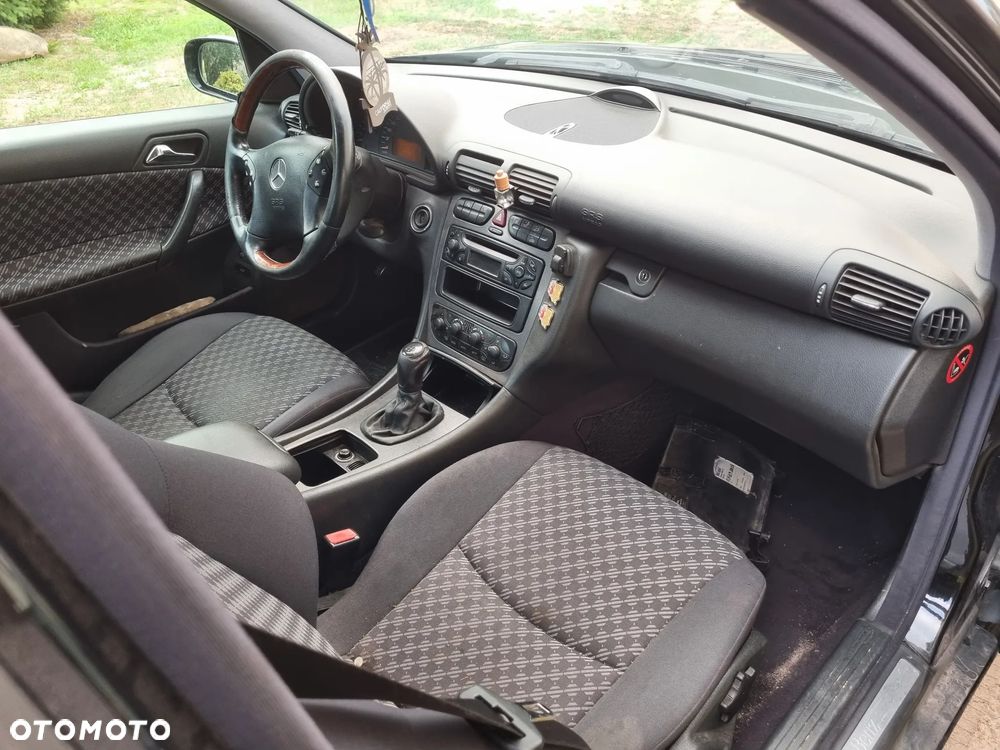 Mercedes-Benz Klasa C 200 CDI Classic - 8
