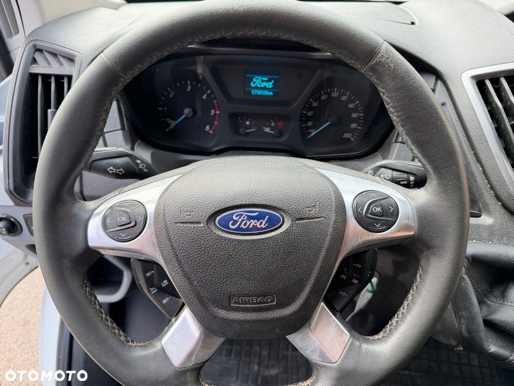 Ford Transit - 11