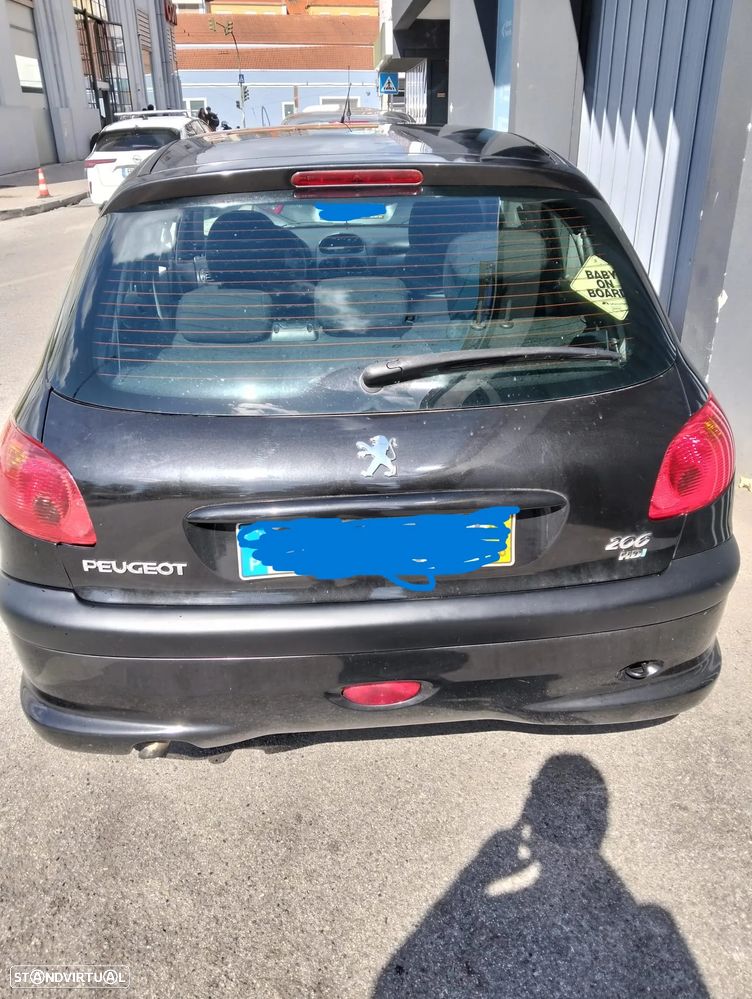 Peugeot 206 - 1