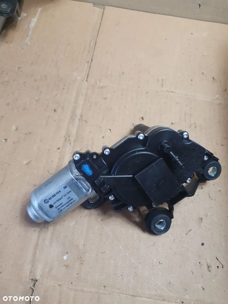 } SILNICZEK WYCIERACZKI TYŁ SKODA FABIA II nr 5J7955711 - 3