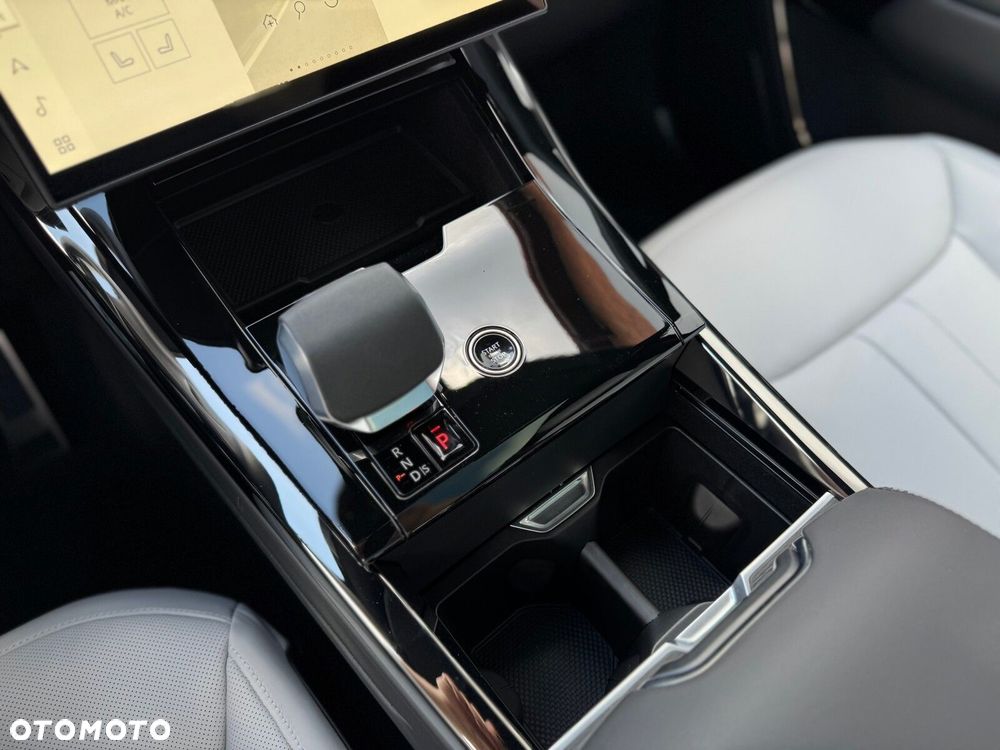 Land Rover Range Rover Sport - 28