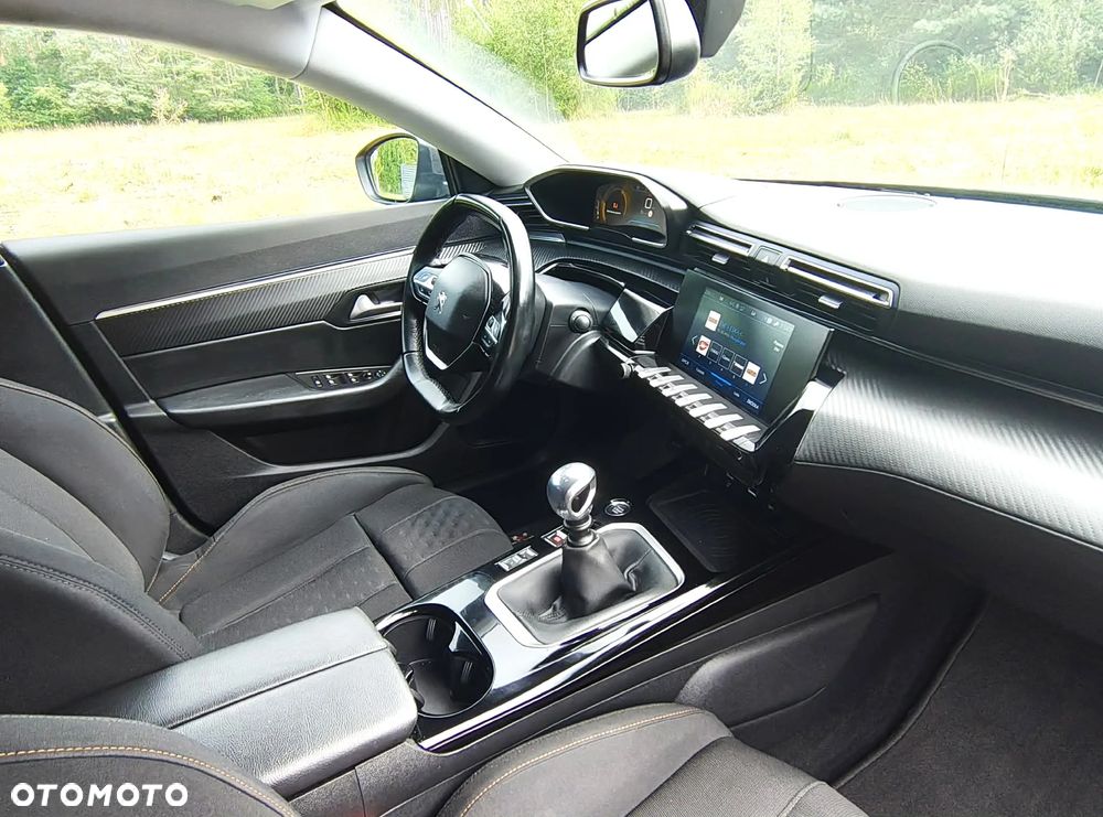 Peugeot 508 BlueHDi 130 Active Business-Paket - 32