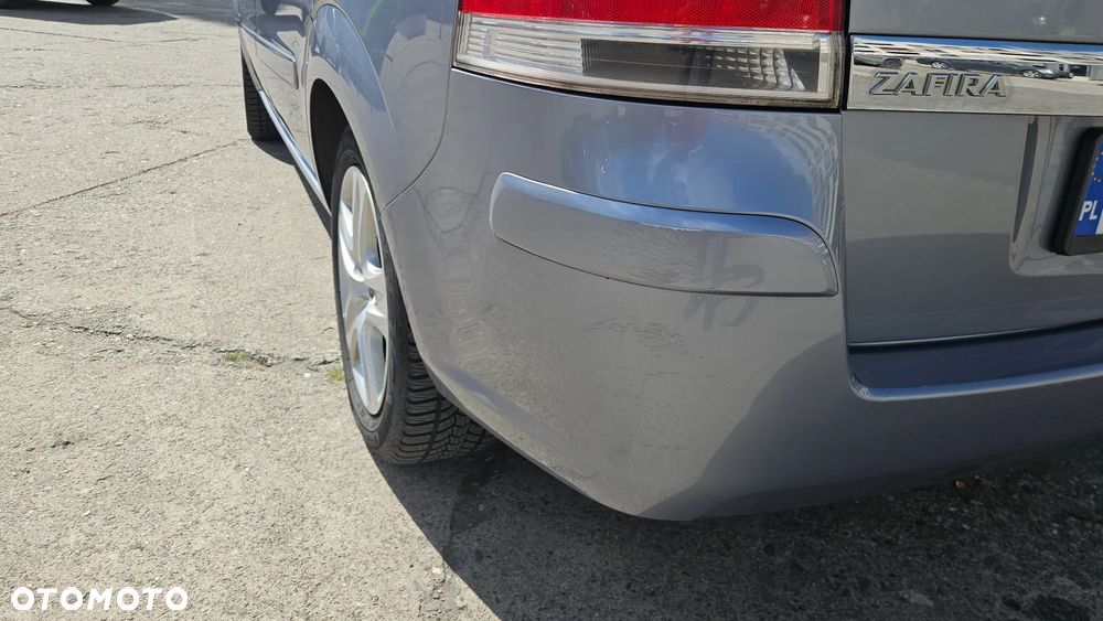 Opel Zafira 1.6 Enjoy - 22