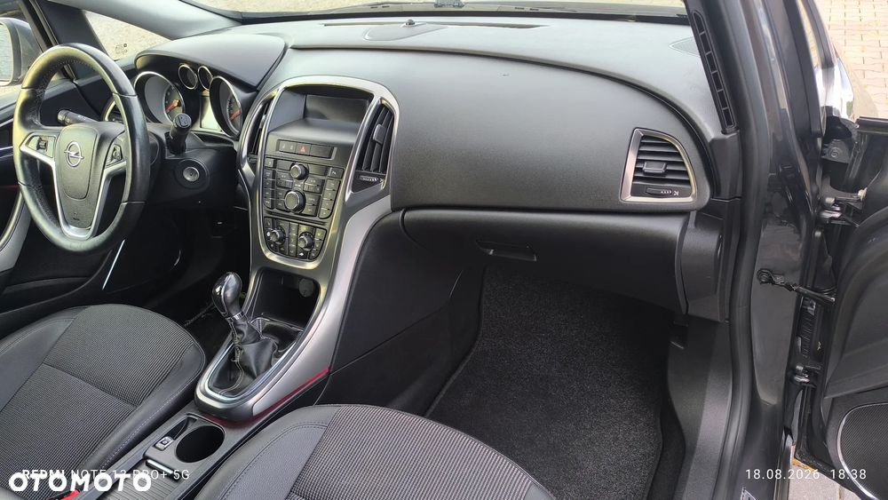 Opel Astra 1.4 Turbo Innovation - 31