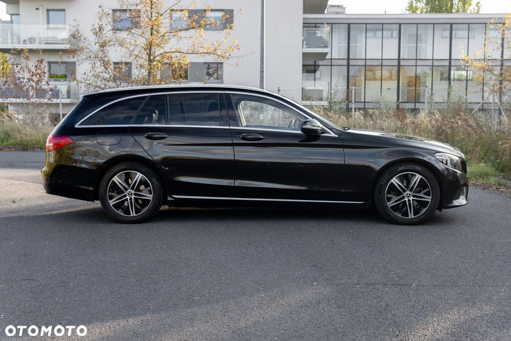 Mercedes-Benz Klasa C 200 d 9G-TRONIC - 8