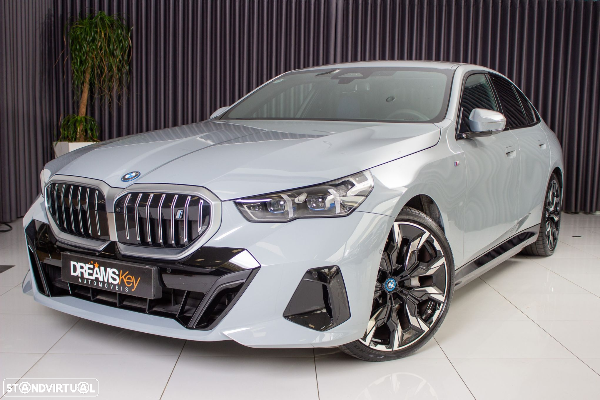 BMW i5 eDrive40 - 9