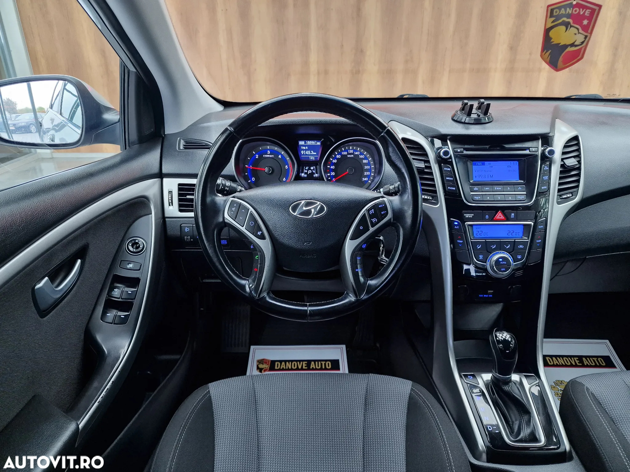 Hyundai i30 1.6 CRDI Automatik Style - 18