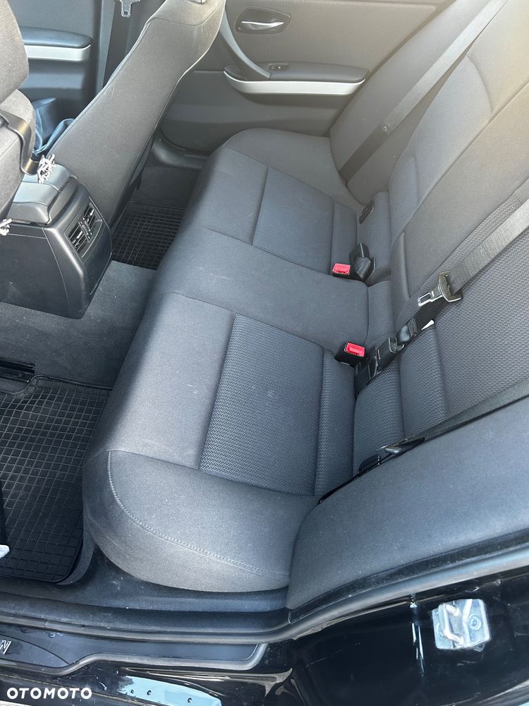 BMW Seria 3 318i - 7