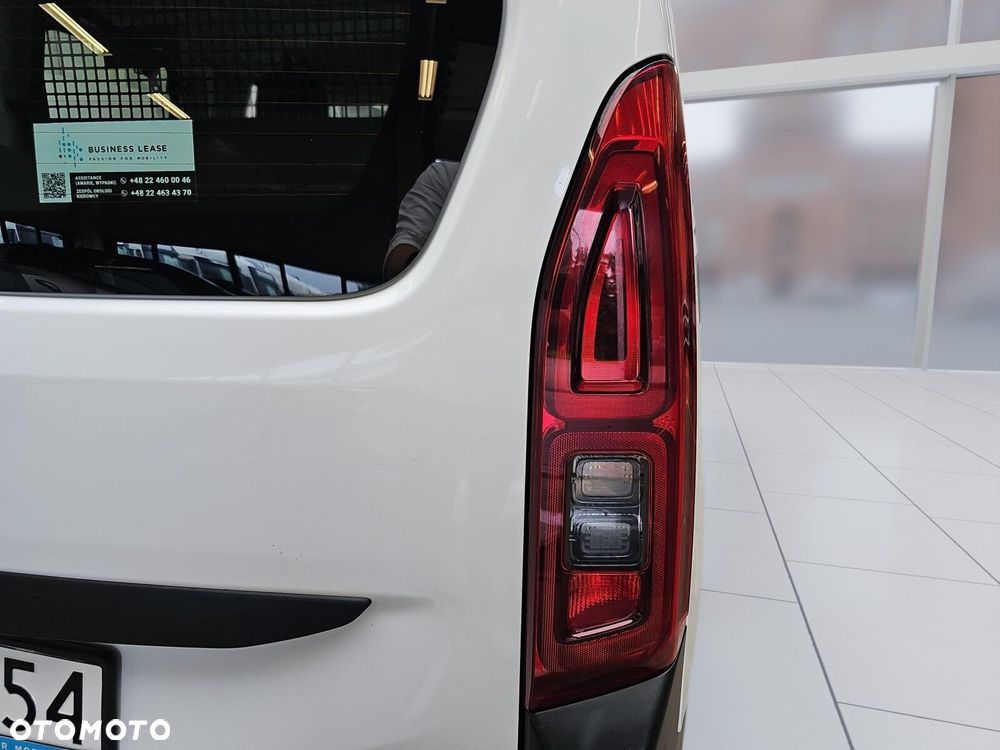 Opel Combo 1.5 DT Edition 102KM - 31