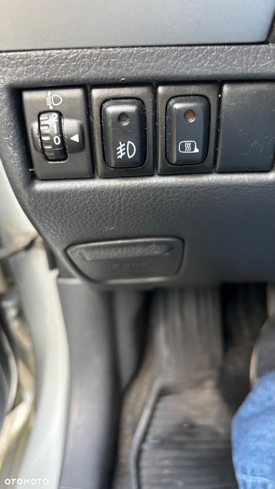 Suzuki Liana 1.6 - 9