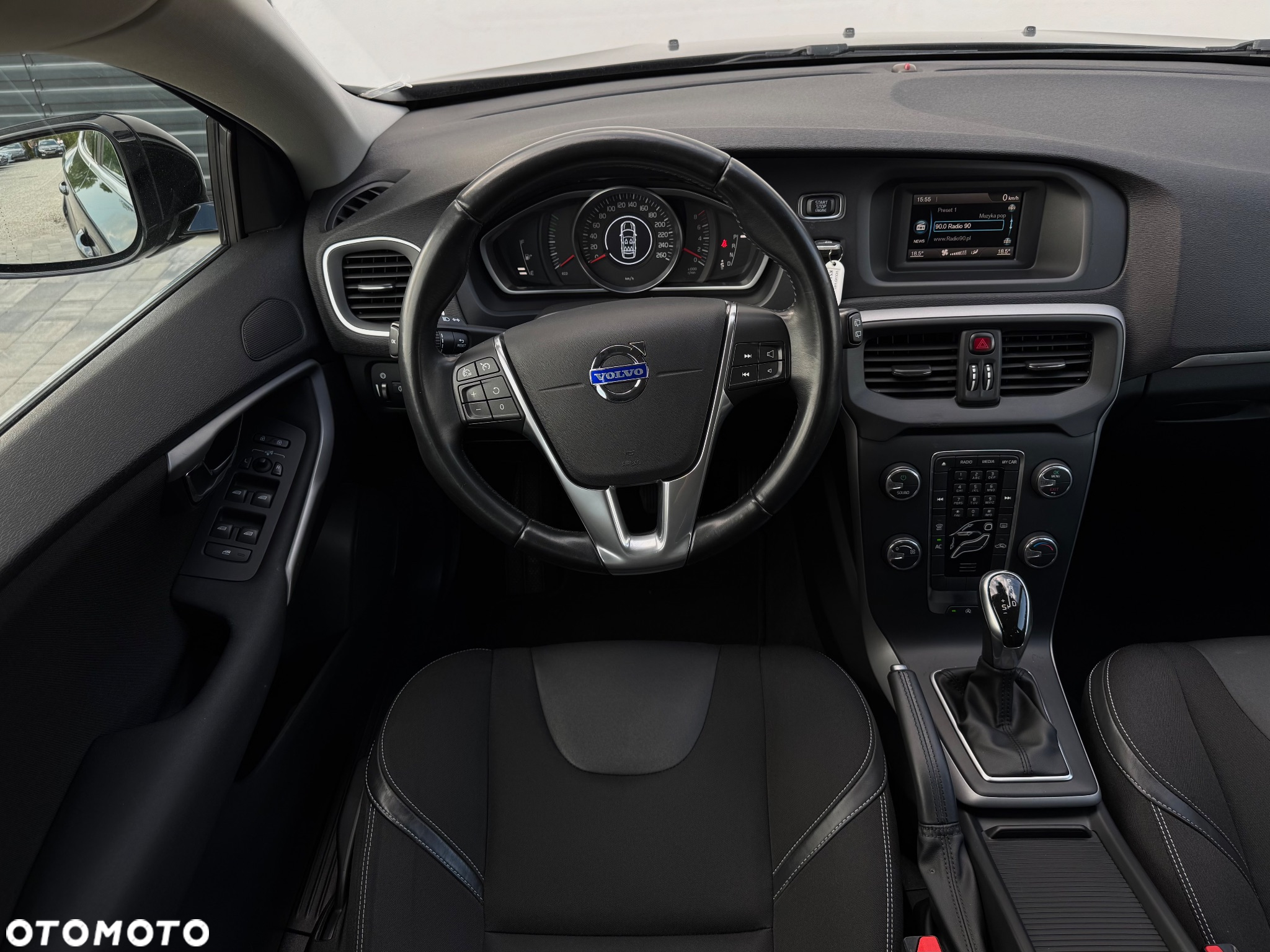 Volvo V40 T4 Powershift R Design - 9