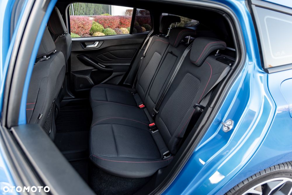 Ford Focus 1.0 EcoBoost Start-Stopp-System ST-LINE X - 21