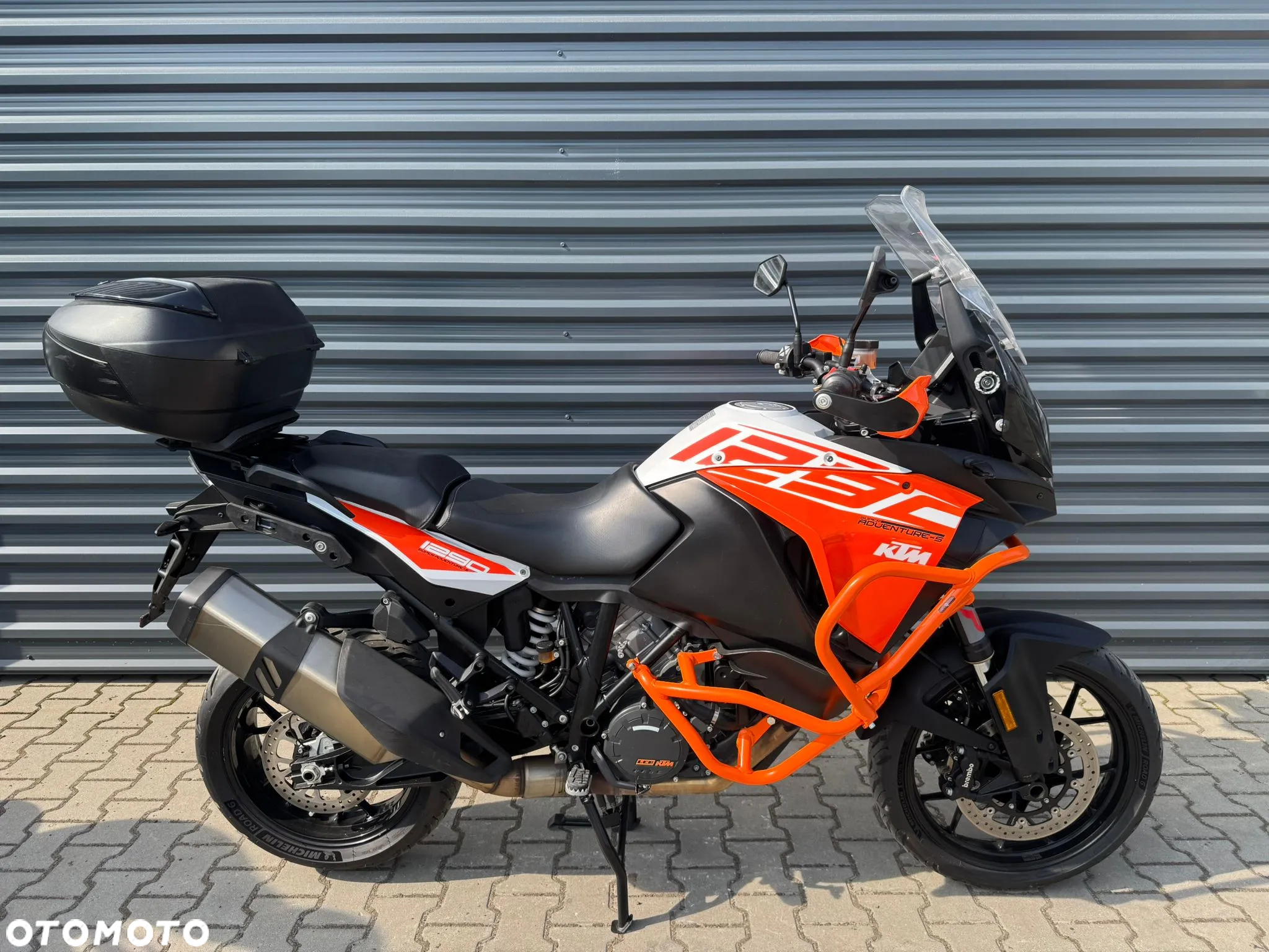 KTM Adventure - 2