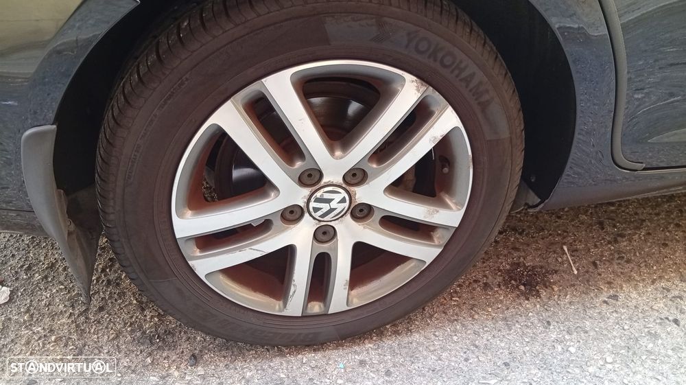 VW Golf Variant 1.6 TDi Highline - 15