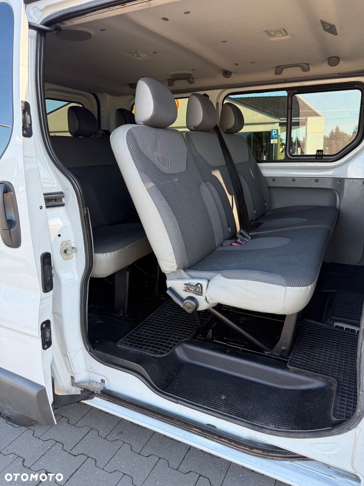 Opel Vivaro - 7