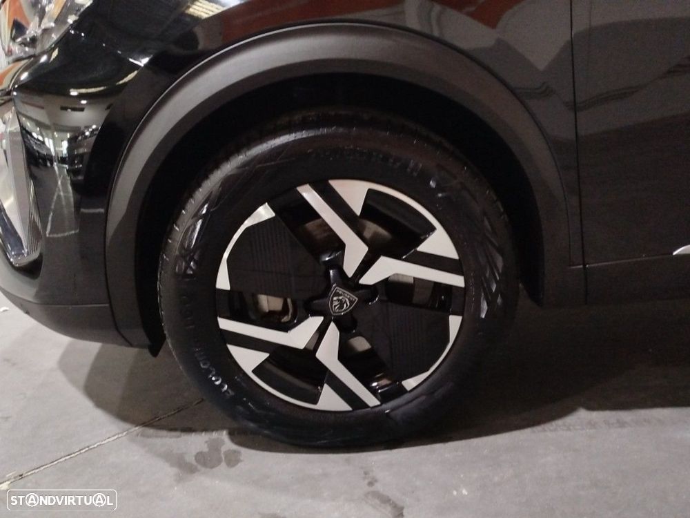 Peugeot 2008 - 7