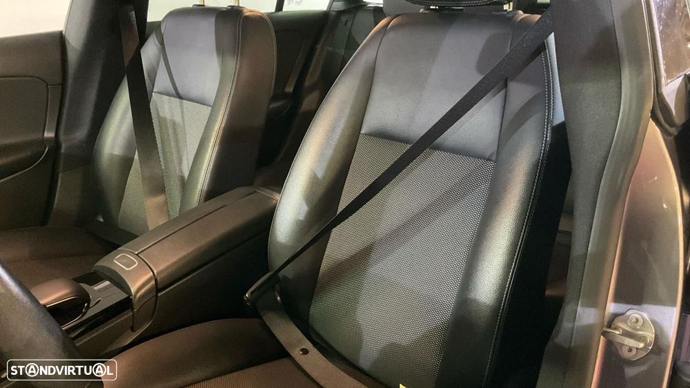 Mercedes-Benz CLA 200 d Shooting Brake Style Aut. - 12