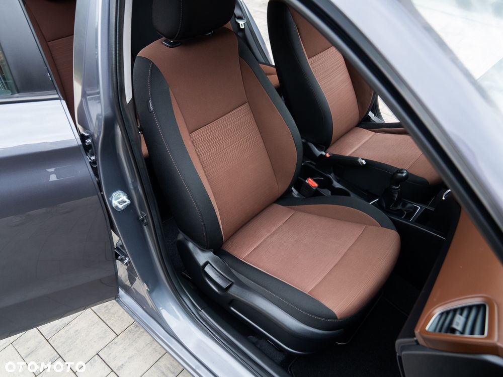Hyundai i20 - 25