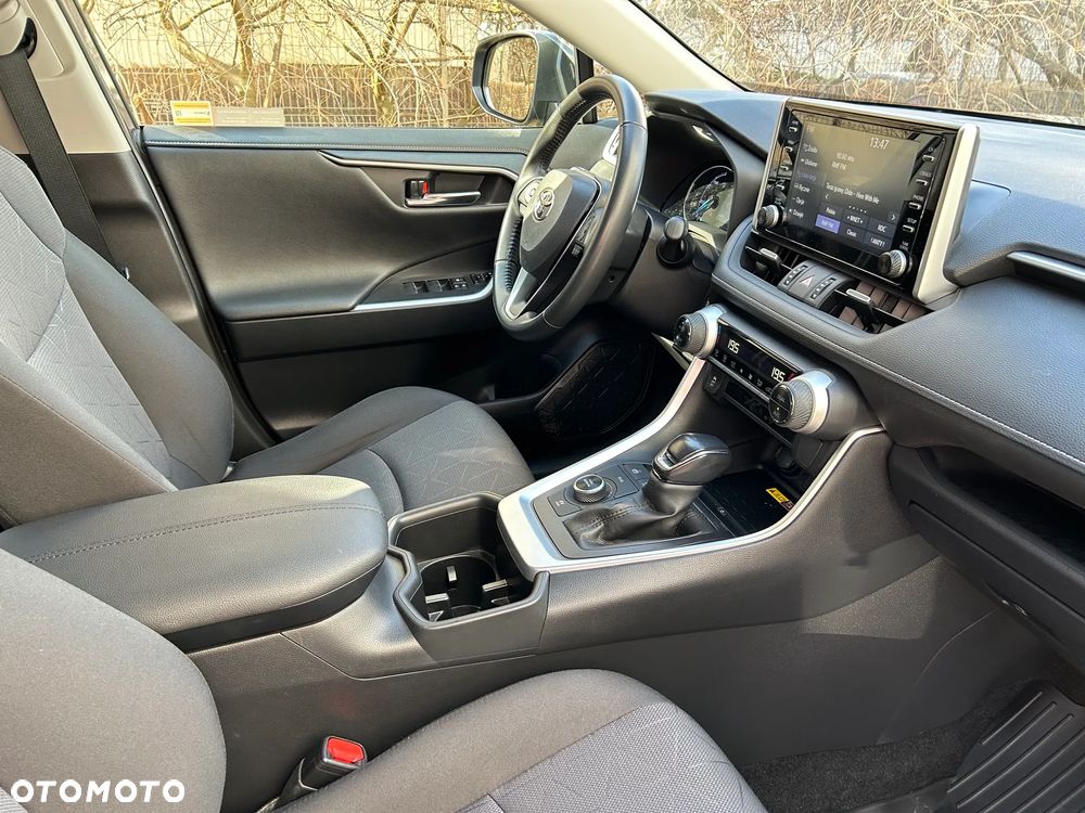 Toyota RAV4 - 19