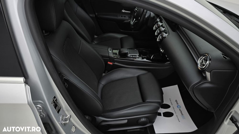 Mercedes-Benz A - 19