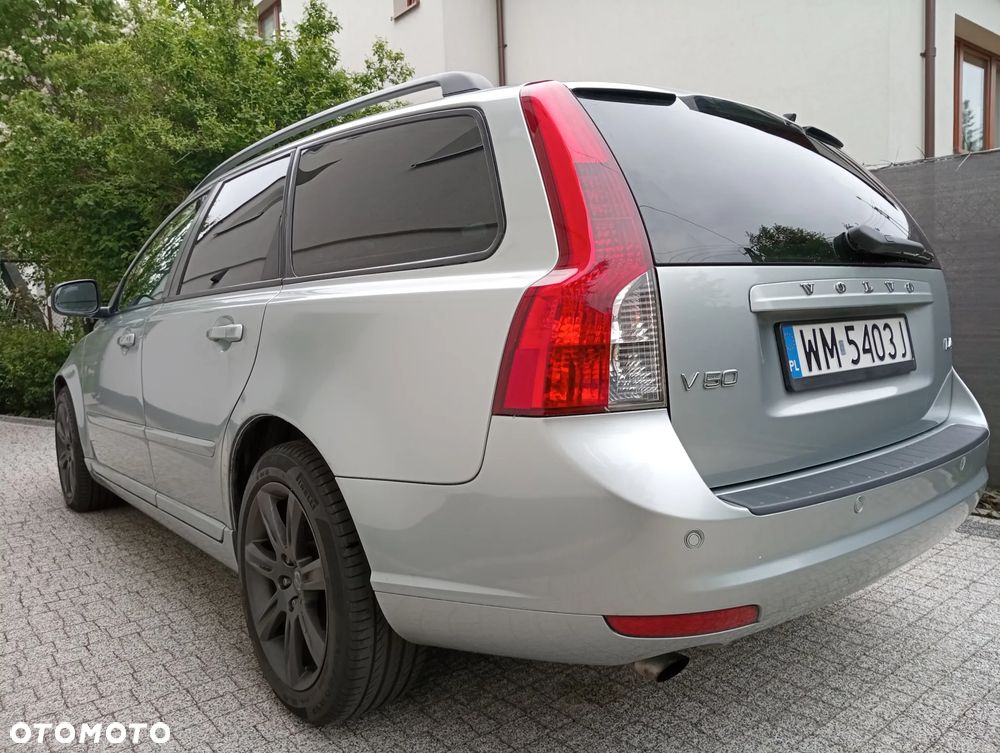 Volvo V50 D4 Momentum - 5